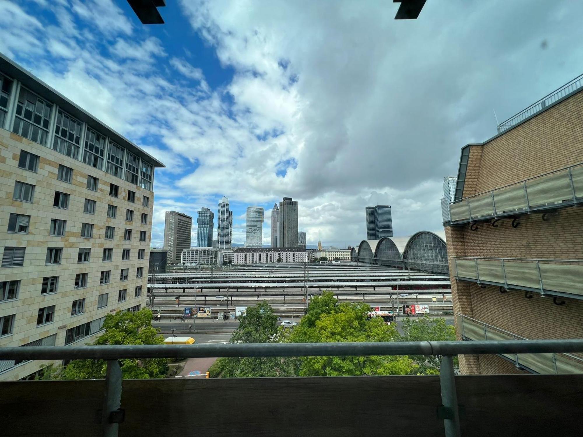 Toyoko Inn Frankfurt Am Main Hauptbahnhof Kültér fotó